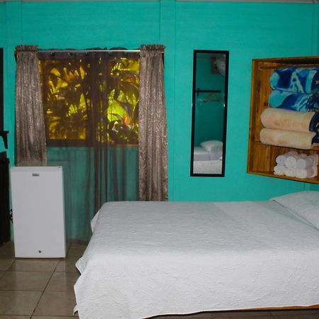 Posada Rio Celeste La Amistad Екстериор снимка