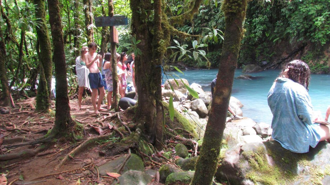 Posada Rio Celeste La Amistad Екстериор снимка