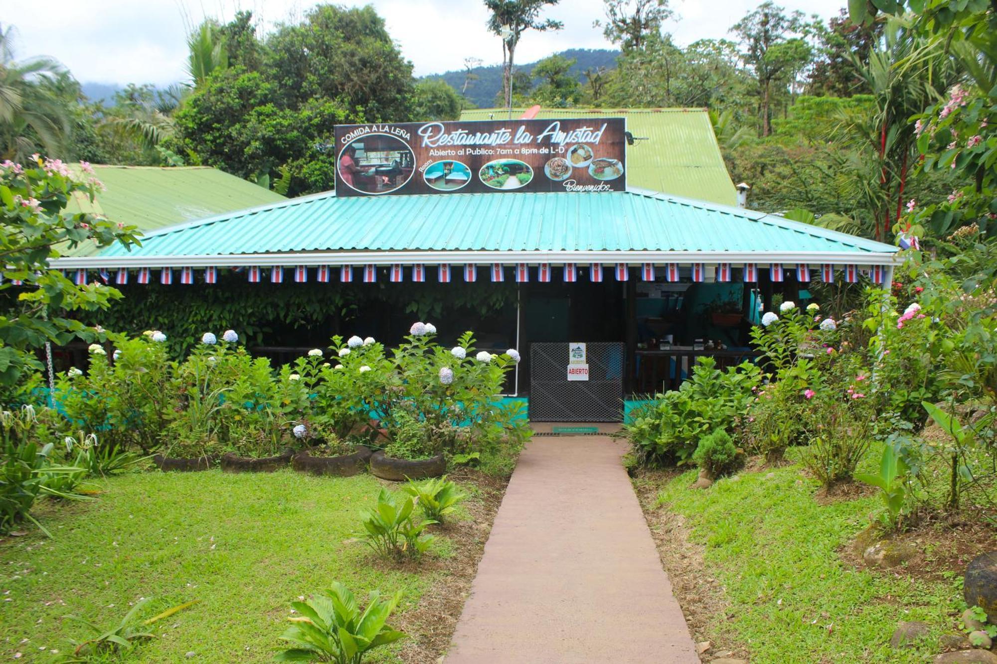 Posada Rio Celeste La Amistad Екстериор снимка